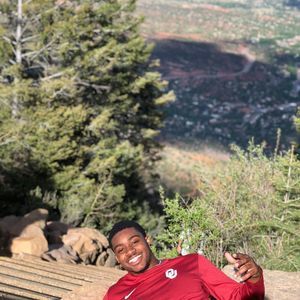 Meet your Posher, Adrian